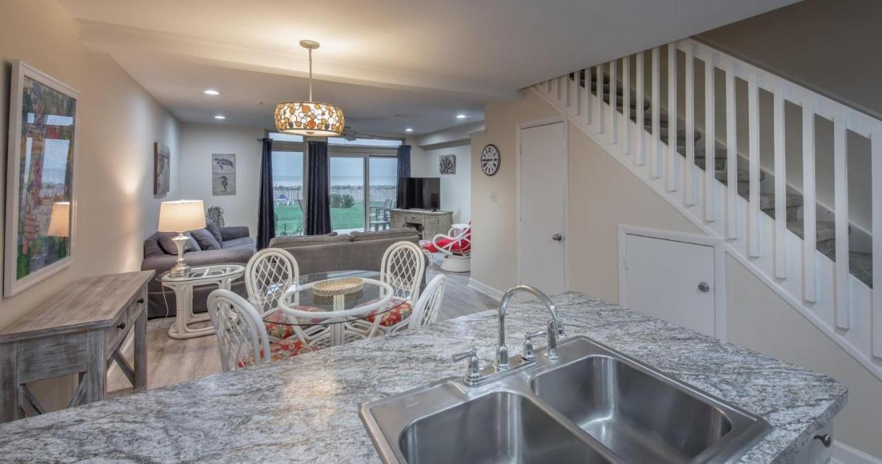 Villas By The Sea Resort & Conference Center 제킬 아일랜드 외부 사진