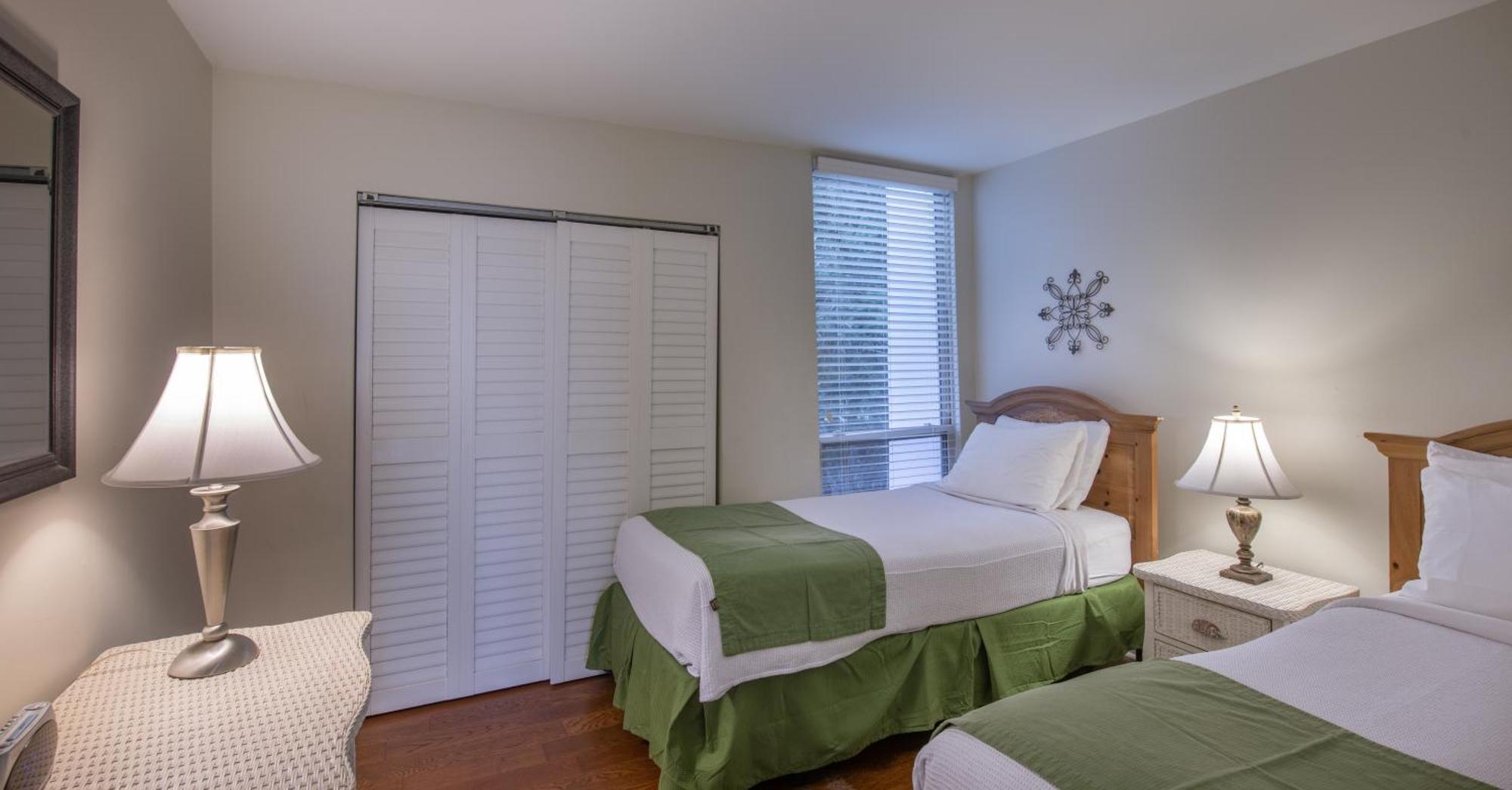 Villas By The Sea Resort & Conference Center 제킬 아일랜드 외부 사진