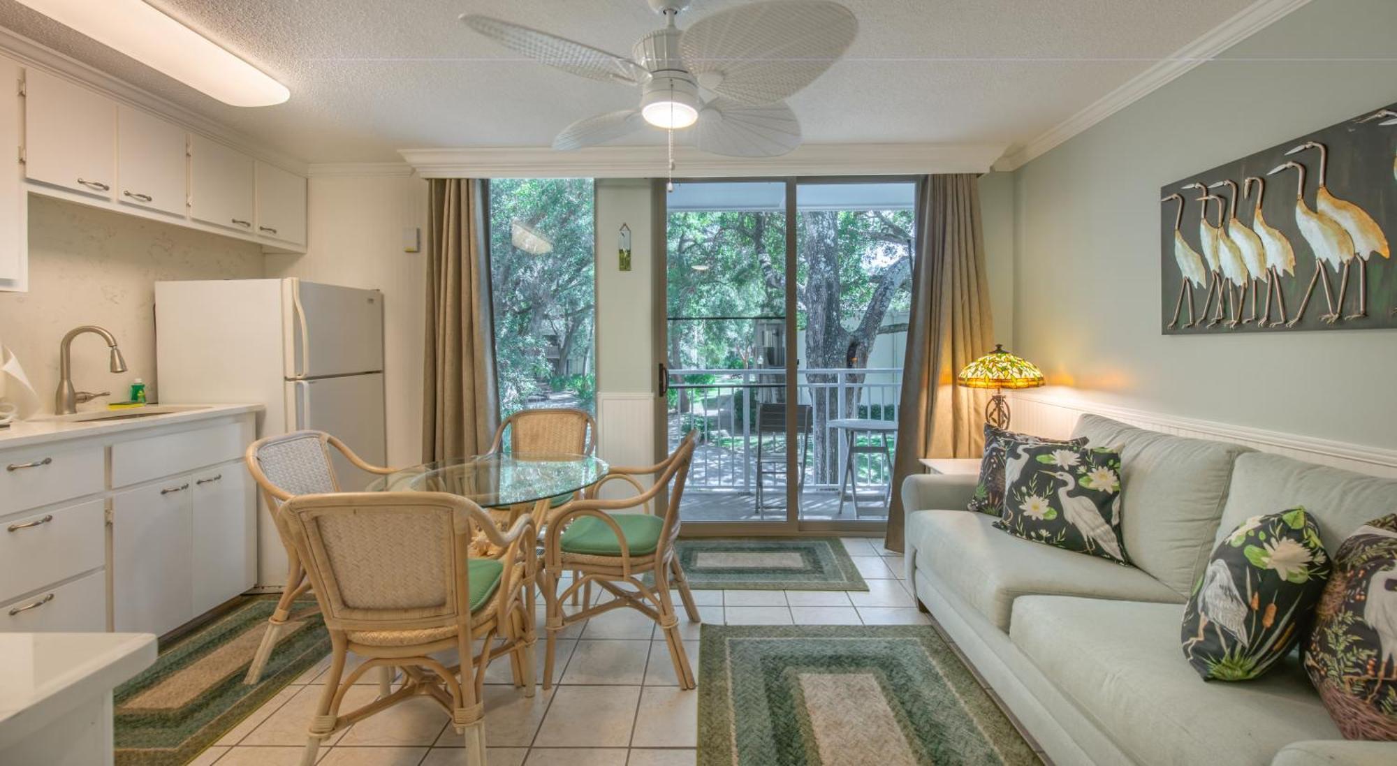 Villas By The Sea Resort & Conference Center 제킬 아일랜드 외부 사진