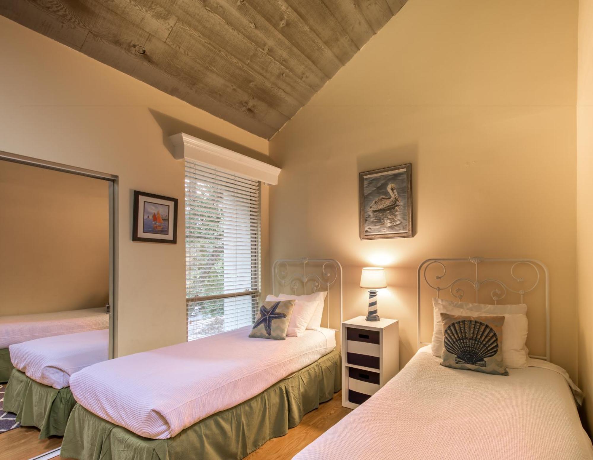 Villas By The Sea Resort & Conference Center 제킬 아일랜드 외부 사진